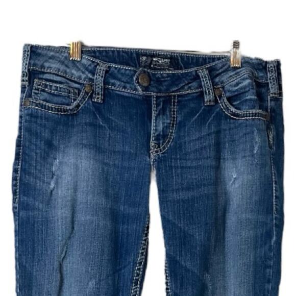 Silver Jeans Tuesday Bootcut Distressed Low Rise Medium Wash Women’s Size 32x31 - Picture 3 of 6